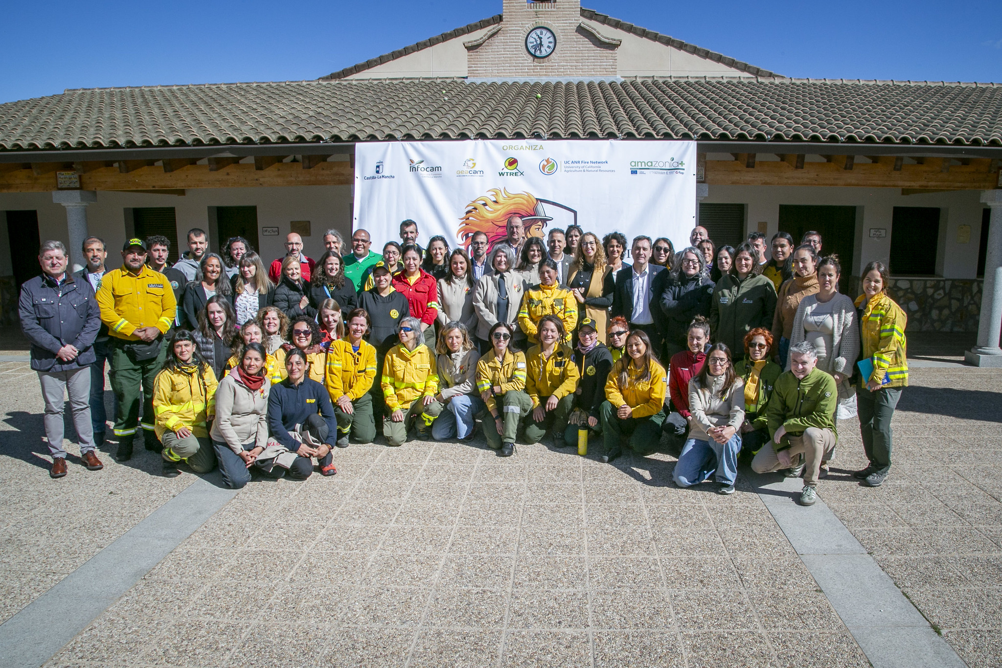 Mercedes Gómez y Sara Simón en la inauguración del programa Woman Trex Quijota 2026