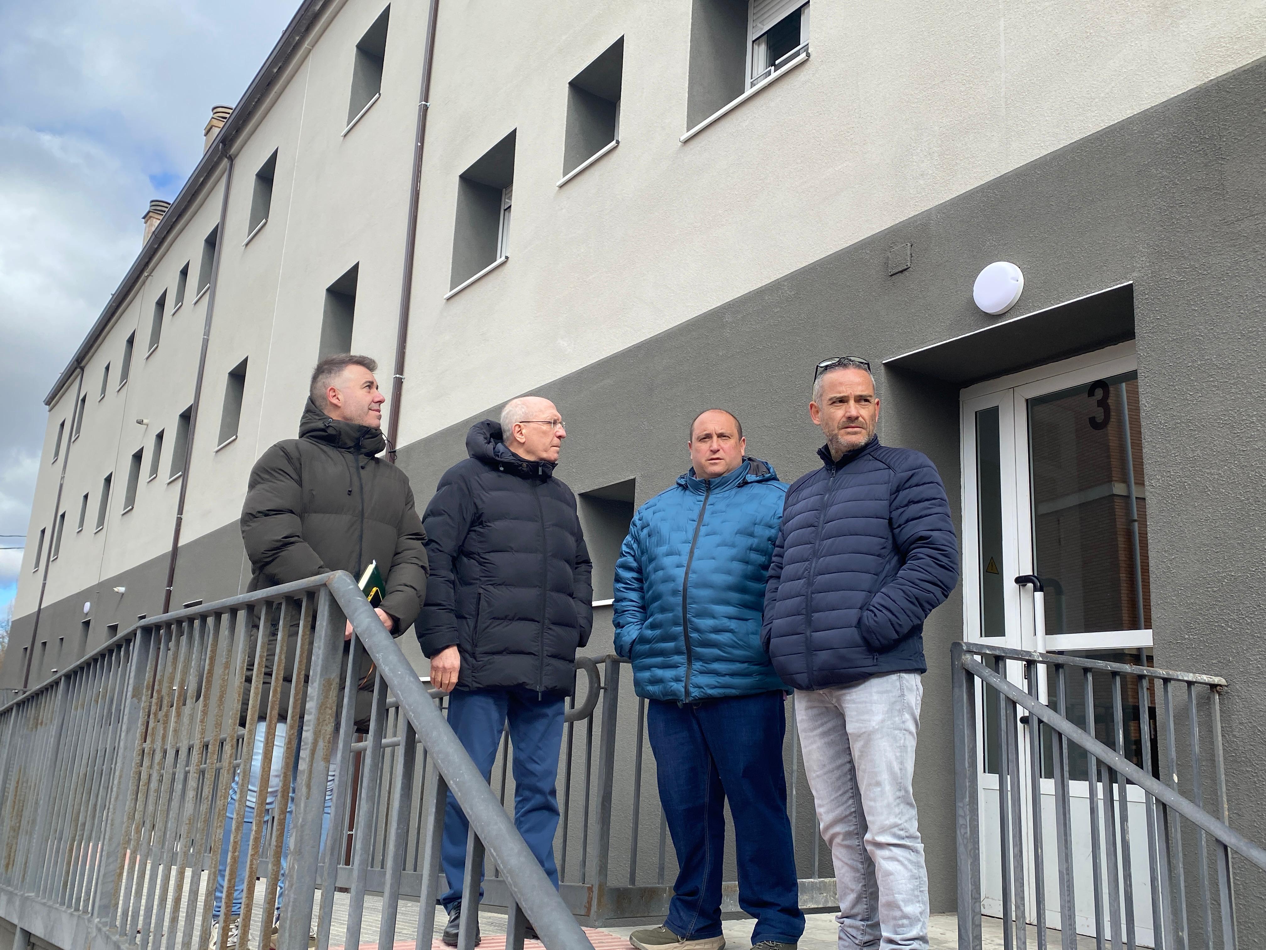 Castilla-La Mancha es la Comunidad Autónoma que lidera la gestión del Programa PREE 5000, destinado a municipios de menos de 5.000 habitantes, con casi 60 millones invertidos, lo que ha supuesto la rehabilitación de 1.009 viviendas y 3.450 personas beneficiadas.