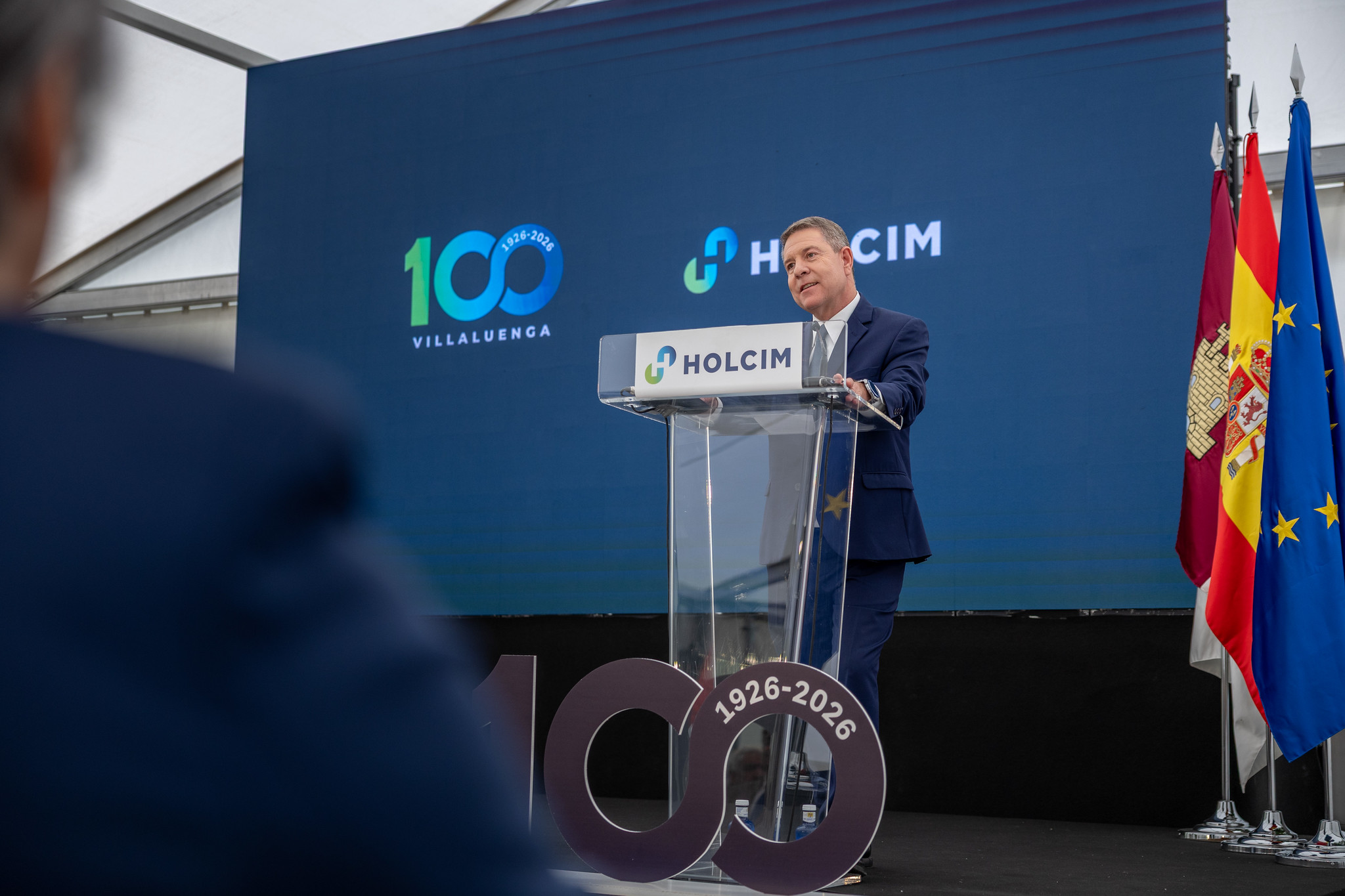 El jefe del Gobierno regional, Emiliano García-Page, asiste al acto conmemorativo del centenario de la fábrica de ´Holcim´ en Villaluenga de la Sagra, en la provincia de Toledo