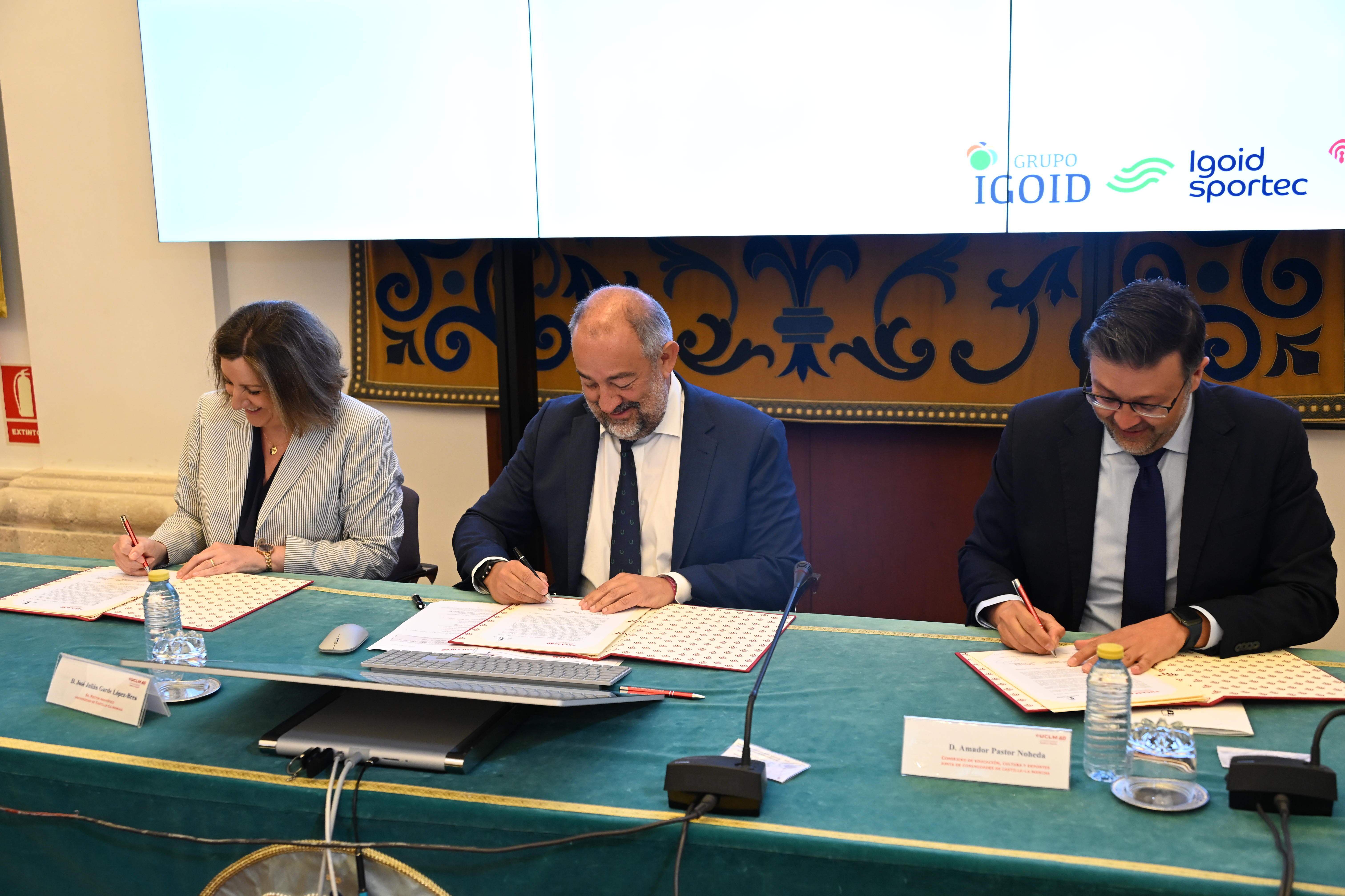 El Gobierno de Castilla-La Mancha cede a la UCLM tres millones de euros de la senda del FSE+ para impulsar contrataciones en el ámbito de la I+D+i