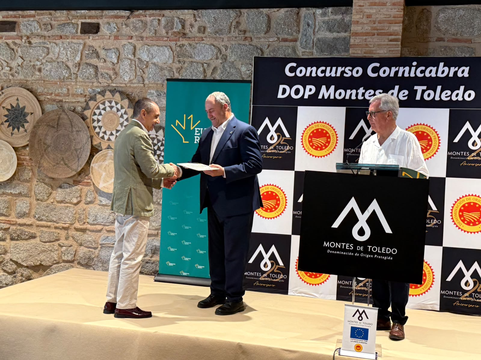 El Gobierno regional destaca los aceites de la DOP Montes de Toledo como un referente internacional por su excelente calidad 1 El Gobierno regional destaca los aceites de la DOP Montes de Toledo como un referente internacional por su excelente calidad