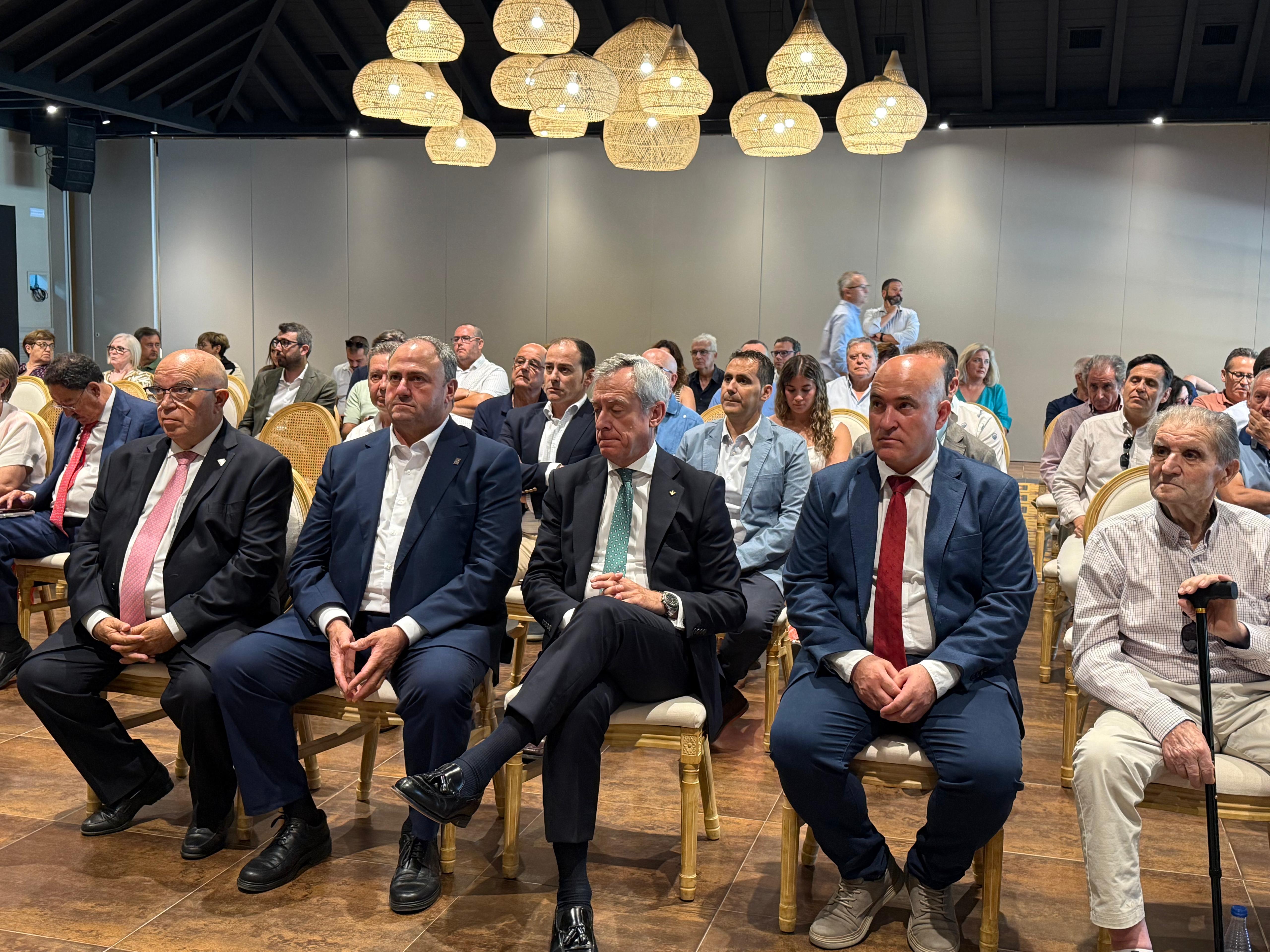 El Gobierno regional destaca los aceites de la DOP Montes de Toledo como un referente internacional por su excelente calidad 3 El Gobierno regional destaca los aceites de la DOP Montes de Toledo como un referente internacional por su excelente calidad