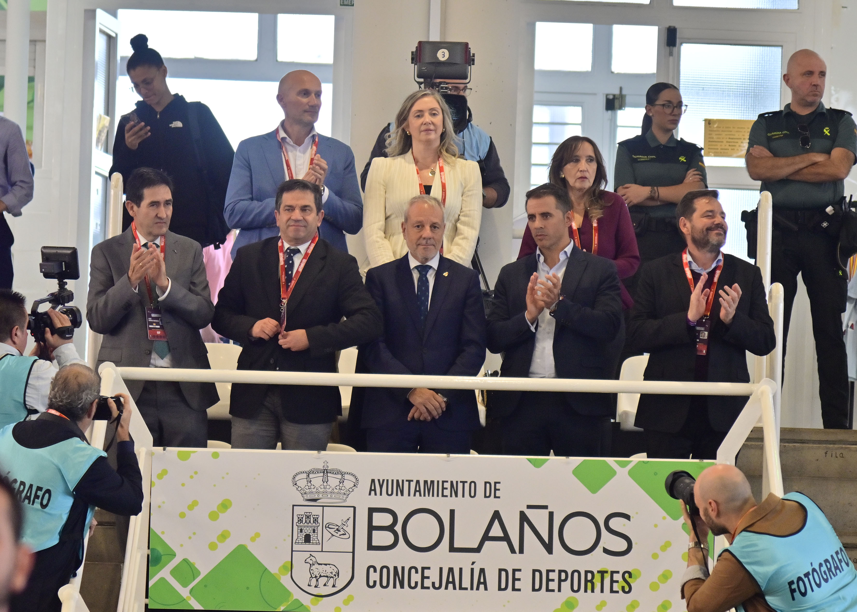 Bolaños de Calatrava acoge un encuentro internacional de balonmano femenino entre España y Japón