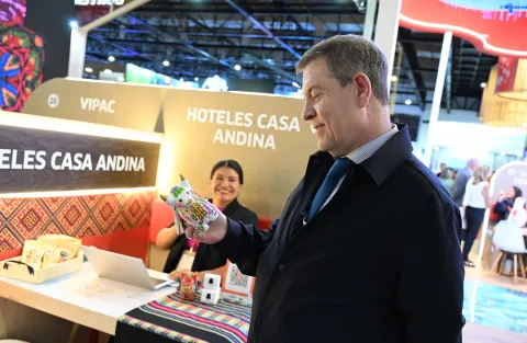 Visita al estand de la región en la Feria de Turismo WTM Latin América 2026