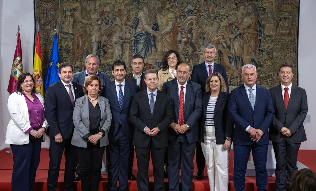 Firma del Programa de Apoyo Activo al Empleo de Castilla-La Mancha con las diputaciones provinciales