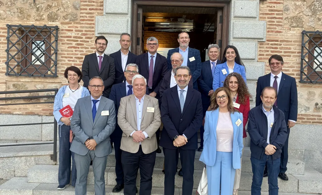 Las Cortes de Castilla-La Mancha aprueban la modificación del Estatuto de las personas consumidoras