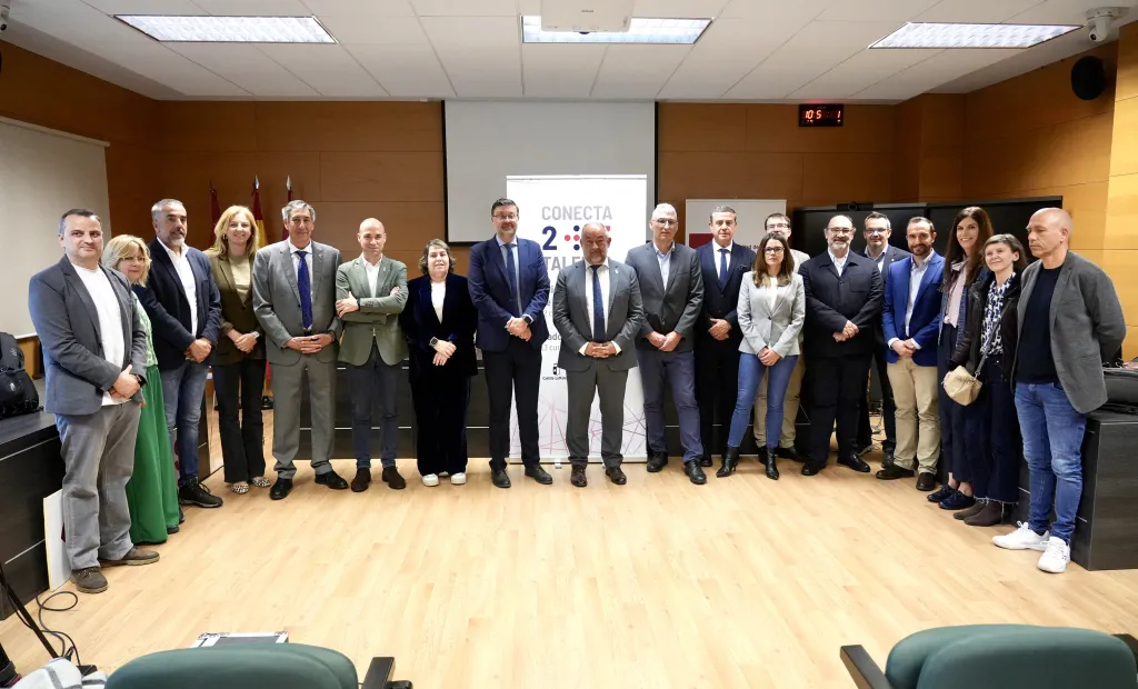 El Gobierno de Castilla-La Mancha tendrá a lo largo de este mes de abril el borrador de la nueva ley de Formación Profesional tras recibir en estos días las aportaciones de los agentes sociales mayoritarios de la región.