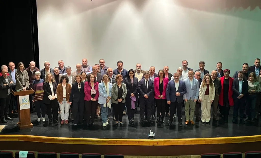el director general de Desarrollo Rural, José Juan Fernández, durante la conmemoración del décimo Aniversario de la Comunidad de Usuarios de Aguas Subterráneas (CUAS) Lillo‑Quintanar