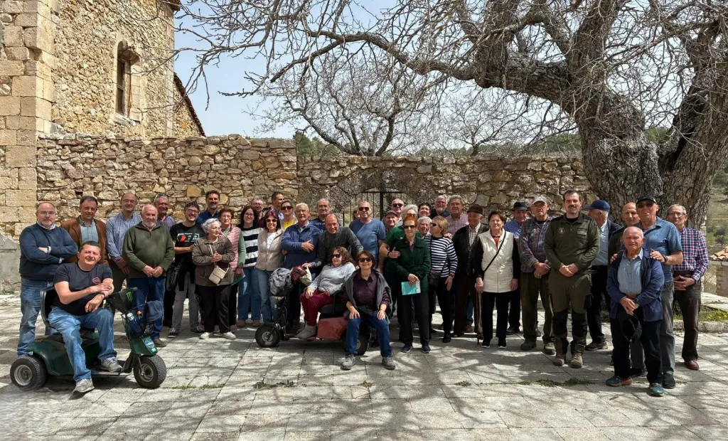 Acto de constitución de la primera junta gestora de montes de socios privados de la provincia de Cuenca en Lagunaseca.