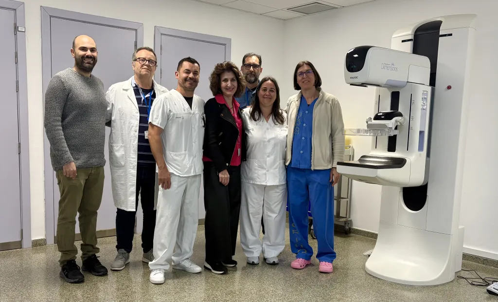 El Gobierno de Castilla-La Mancha amplia la capacidad asistencial del cribado de mama incorporando un mamógrafo en el CEDT de Illescas