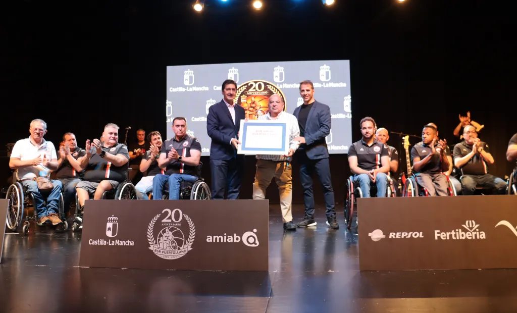 José Manuel Caballero ha participado en la gala del 20 aniversario del Club BSR Puertollano