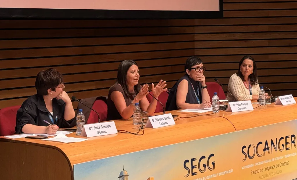 Castilla-La Mancha expone en el Congreso Nacional de Geriatría el modelo de cuidados que la sitúa como referente en dependencia