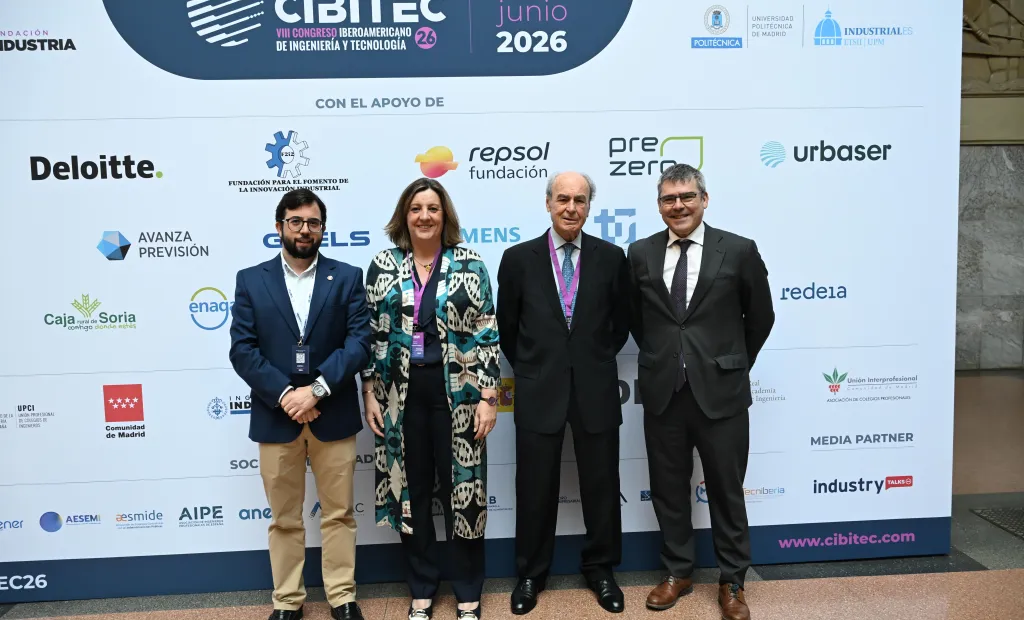 Castilla-La Mancha resalta el papel esencial de la ingeniería para hacer frente a desafíos como la digitalización y la sostenibilidad en la industria
