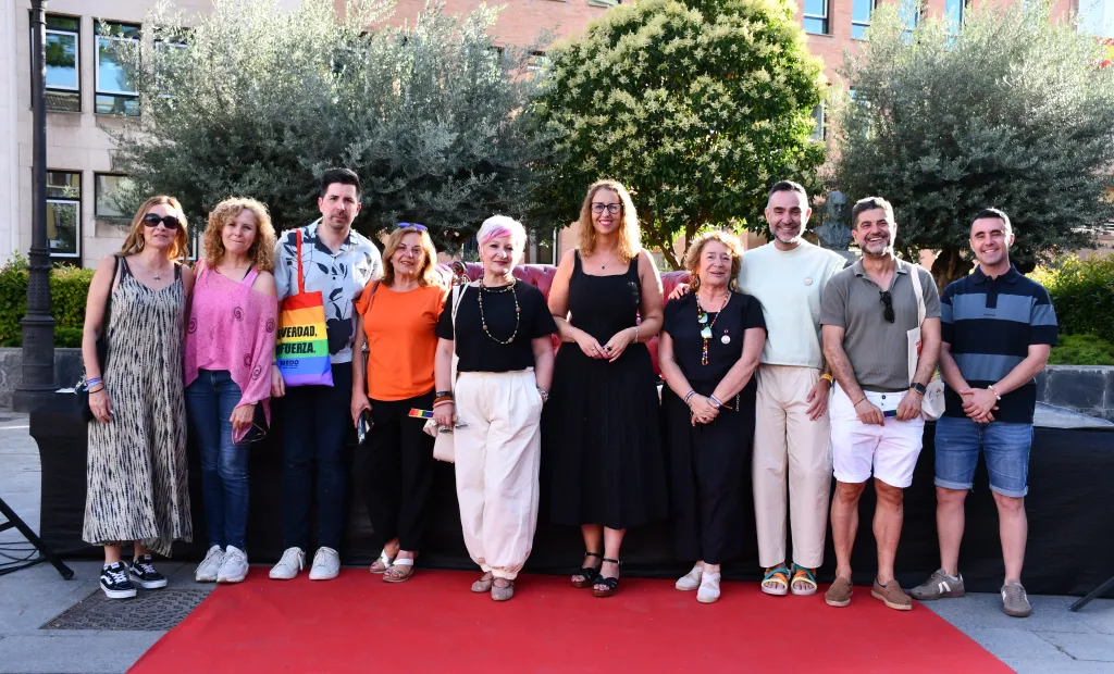 El Gobierno regional creará una cátedra de memoria democrática LGTBI junto a la Universidad de Alcalá