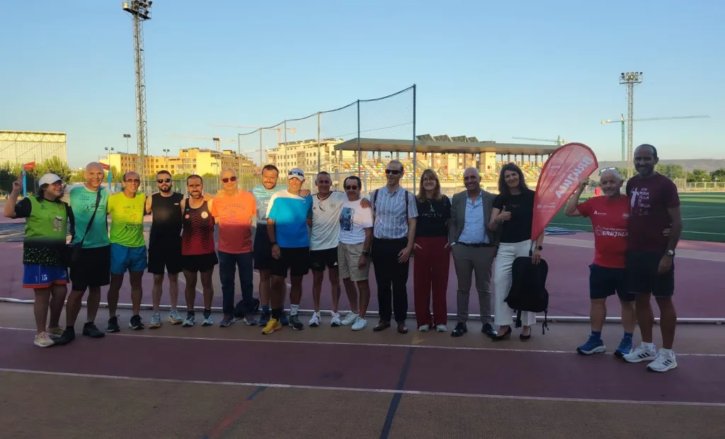 El Gobierno regional recoge propuestas para la incorporación de medidas de accesibilidad universal en la práctica del atletismo