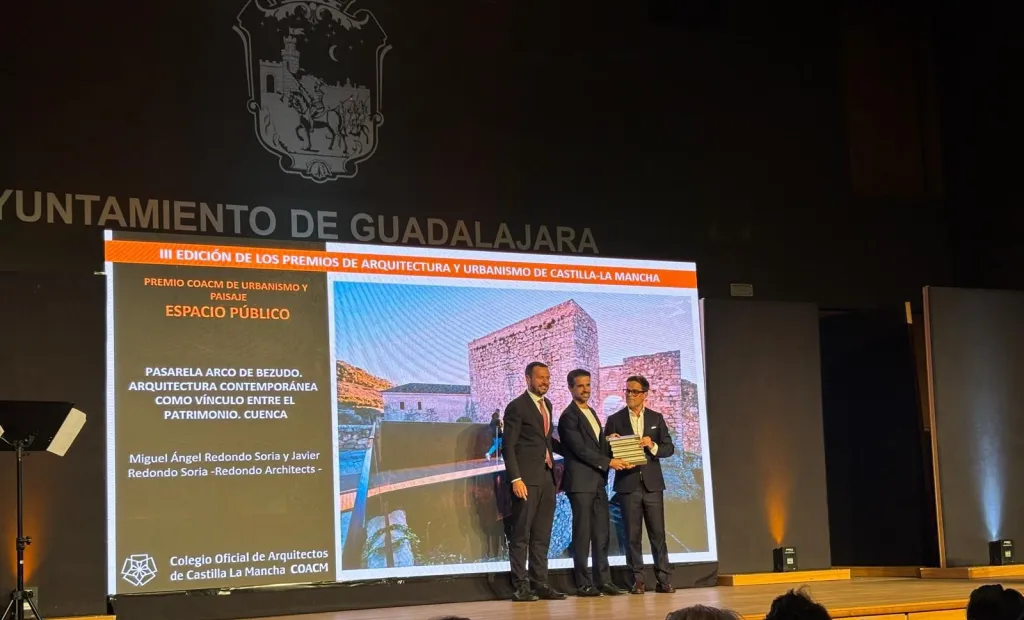 El Gobierno regional trabaja junto a profesionales de la arquitectura en las medidas de la nueva Ley de Accesibilidad para reducir barreras arquitectónicas