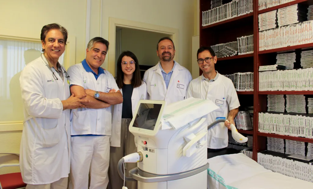 El Hospital Universitario Mancha Centro incorpora un tratamiento con luz pulsada intensa para mejorar la calidad de vida de pacientes con ojo seco
