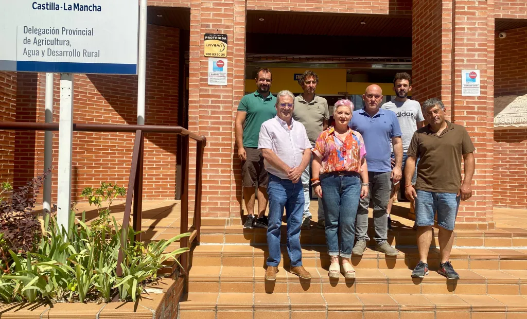Reunión con el sector ganadero para preparar la convocatoria de ayudas preventivas por ataques de lobo al ganado