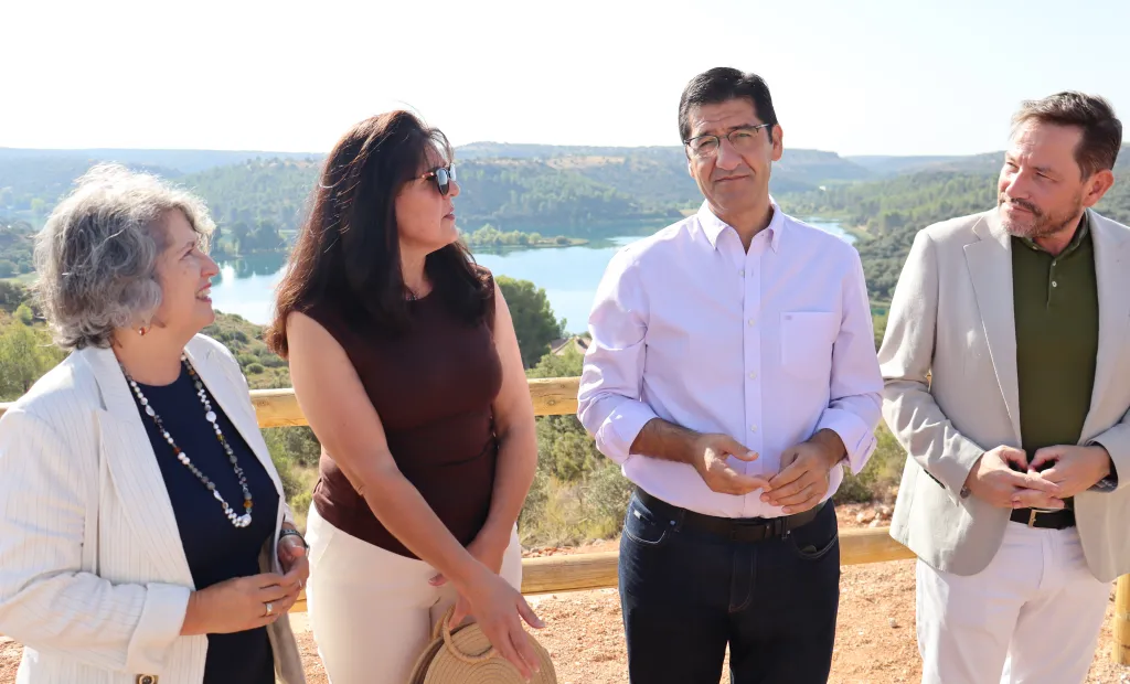 La Junta invierte dos millones de euros en actuaciones de restauración ambiental y dotación de nuevos servicios en el Parque Natural de Las lagunas de Ruidera