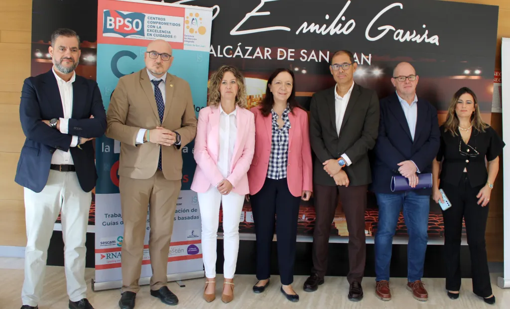 El Gobierno de Castilla-La Mancha refuerza el liderazgo enfermero y el trabajo en red para llevar la evidencia científica a los cuidados