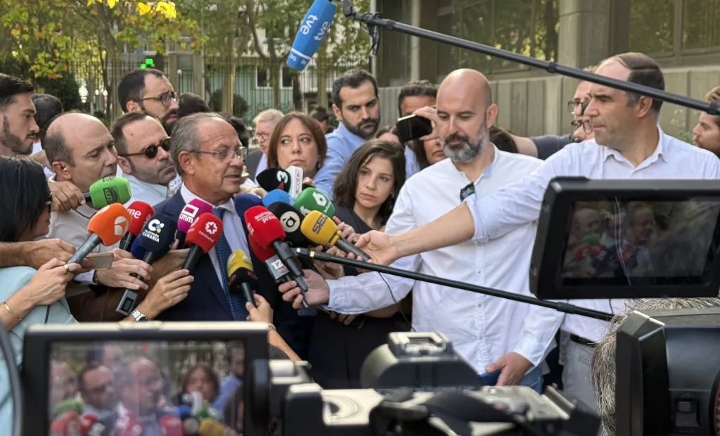 El Gobierno regional pide al ministro de Hacienda que se abstenga en la votación sobre financiación para que prevalezca la posición de los territorios