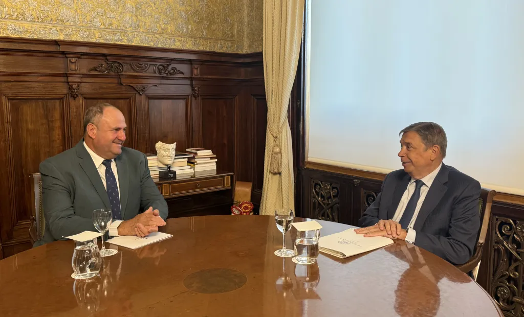 Castilla-La Mancha traslada al Ministerio de Agricultura sus prioridades para la futura PAC, la gestión del agua y el apoyo a sectores estratégicos