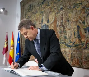 Firma del Programa de Apoyo Activo al Empleo de Castilla-La Mancha con las diputaciones provinciales