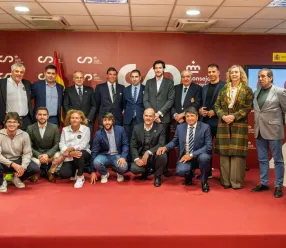 Carlos Yuste en la presentación del III Tumi Spain Golf Tour 2026