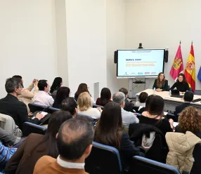 	La jornada ha sido inaugurada por la viceconsejera de Empleo, Diálogo Social y Seguridad y Salud Laboral, Nuria Chust,