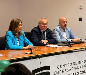 Castilla-La Mancha incrementa un 50% la financiación de los proyectos de párkinson y refuerza la atención con más plazas, inversión y servicios