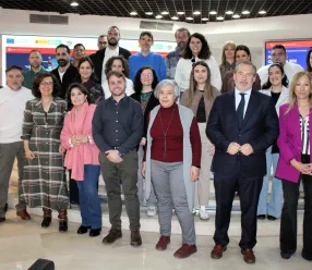 el delegado de Economía, Empresas y Empleo inaugura un nuevo  Coworking