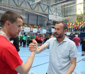 José Luis Escudero en la clausura del Campeonato Regional de Fútbol Sala de FECAM