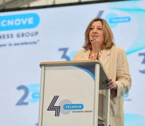 La consejera de Economía, Empresas y Empleo ha participado en el acto del 40 aniversario de Tecnove