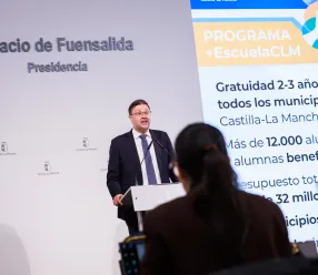 El consejero de Educación, Cultura y Deportes informa de los acuerdos del Consejo de Gobierno relacionados con su departamento