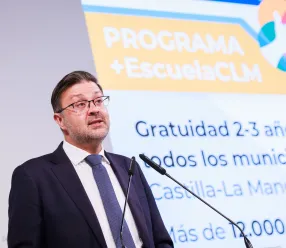 El consejero de Educación, Cultura y Deportes informa de los acuerdos del Consejo de Gobierno relacionados con su departamento