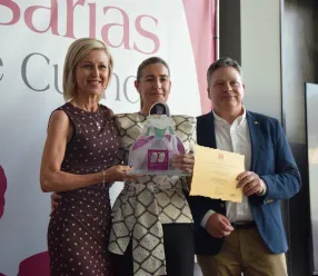 La delegada de la Junta, Marian López, ha participado en la III edición de los Premios AMEP Mujeres Empresarias de Cuenca