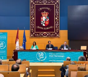 El Gobierno regional destaca el Programa Universitario José Saramago 50 Plus como ejemplo de envejecimiento activo y participación social