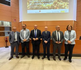 Martínez Lizán en la Jornada 'Digitalización modelo empresarial de la bodega-almazara'