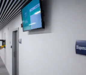 El nuevo Edificio Polivalente del Complejo Hospitalario Universitario de Albacete incorpora el área de Farmacia Onco-Hematológica