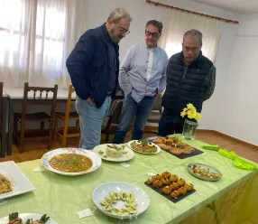 El viceconsejero de Administración Local y Coordinación Administrativa, Eusebio Robles, en las XIV Jornadas Gastronómicas ‘Espárrago Verde’ en Aranzueque