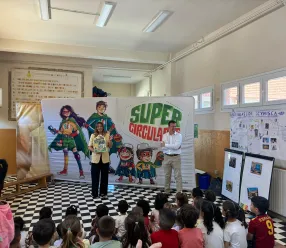 El Gobierno regional entrega los reconocimientos al CEIP Infanta Cristina de El Provencio como vencedor de la categoría Infantil de Supercirculares 2026