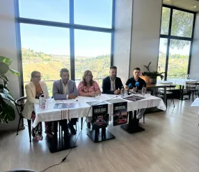 El Gobierno regional ensalza el potencial cultural de la iniciativa ‘A la luz del cine’ y su capacidad para democratizar “nuestro mejor cine”