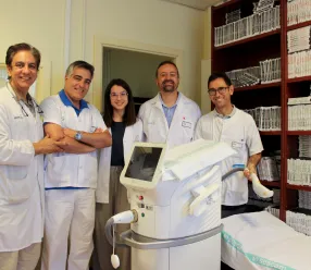 El Hospital Universitario Mancha Centro incorpora un tratamiento con luz pulsada intensa para mejorar la calidad de vida de pacientes con ojo seco