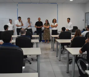 El Gobierno regional destaca a ‘Cojalí’ como ejemplo de la alianza entre la FP y las empresas innovadoras