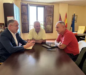 Reunión del viceconsejero de Planificación Estratégica con la Asociación para el Desarrollo Integral Mancha Júcar Centro