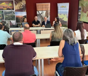 El Gobierno regional apoya la creación de nuevos negocios en Los Montes de Toledo a través del Bono de Emprendimiento Rural