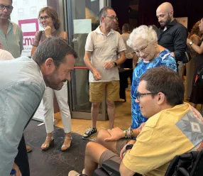 José Luis Escudero en la presentación del reportaje 'Camino de la Inclusión’ de CMM