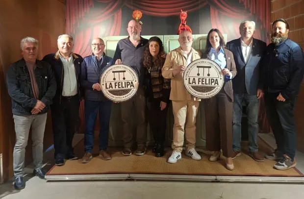 FOTO DE FAMILIA DE LA INAUGURACIÓN