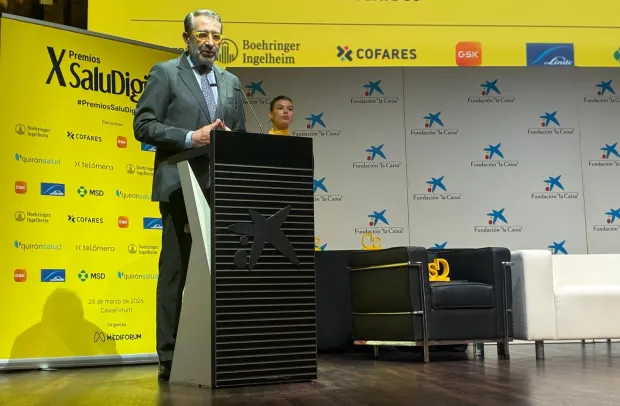 El consejero de Sanidad, Jesús Fernández Sanz en la X Gala de Premios Salud Digital