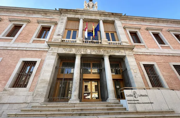 El Gobierno de Castilla-La Mancha ha convocado subvenciones con una inversión de 132.500 euros para elaborar planes territoriales de emergencia municipal (PLATEMUN), dirigidas a aquellas entidades locales que, según la normativa vigente, están obligadas a tenerlo.